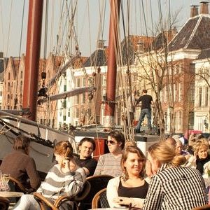 cafedesigaar Groningen terras stedentrip